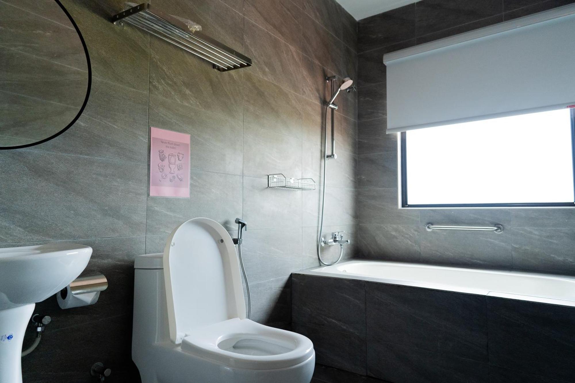 Rm Hotel Muar Extérieur photo