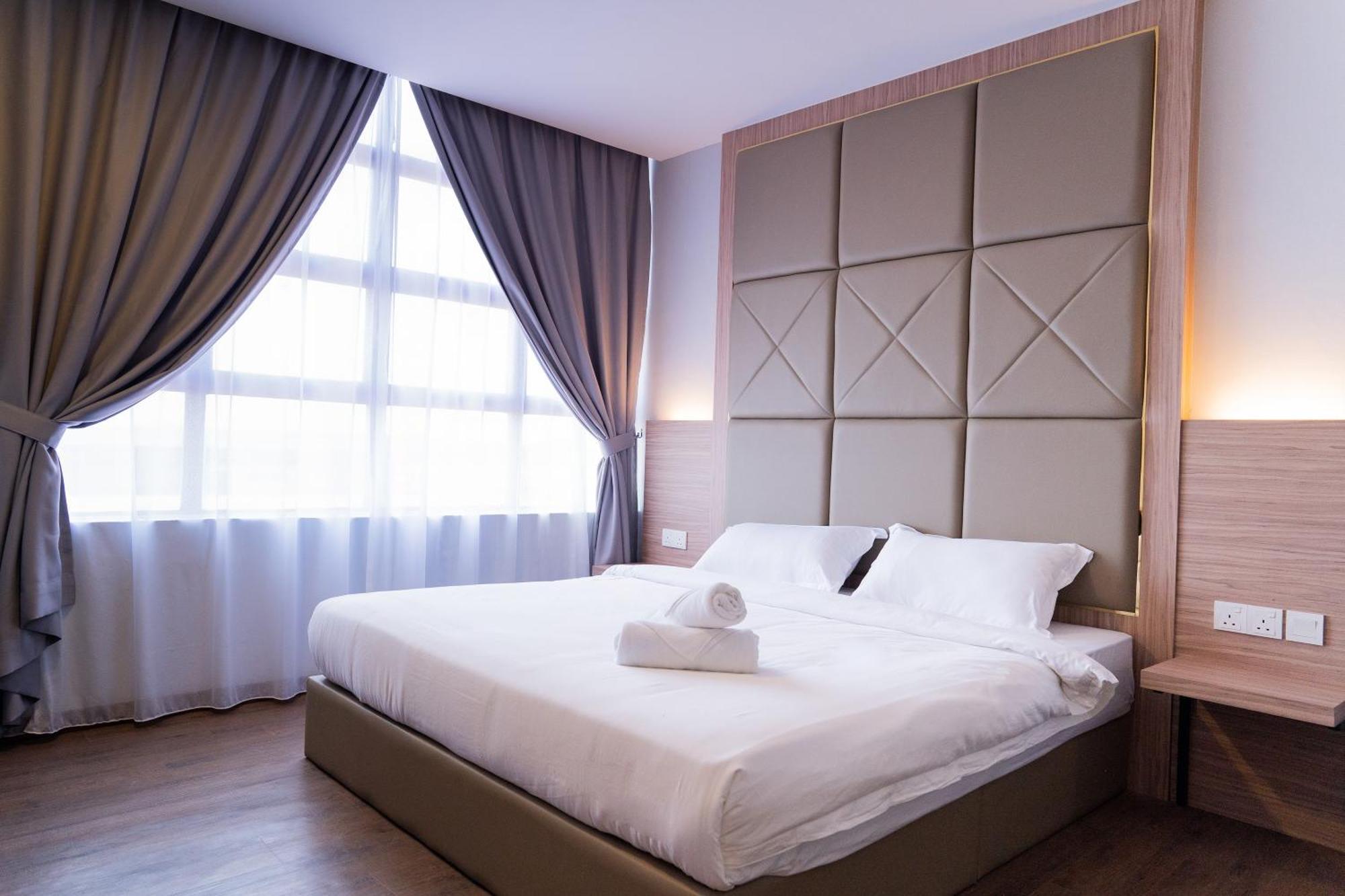 Rm Hotel Muar Extérieur photo